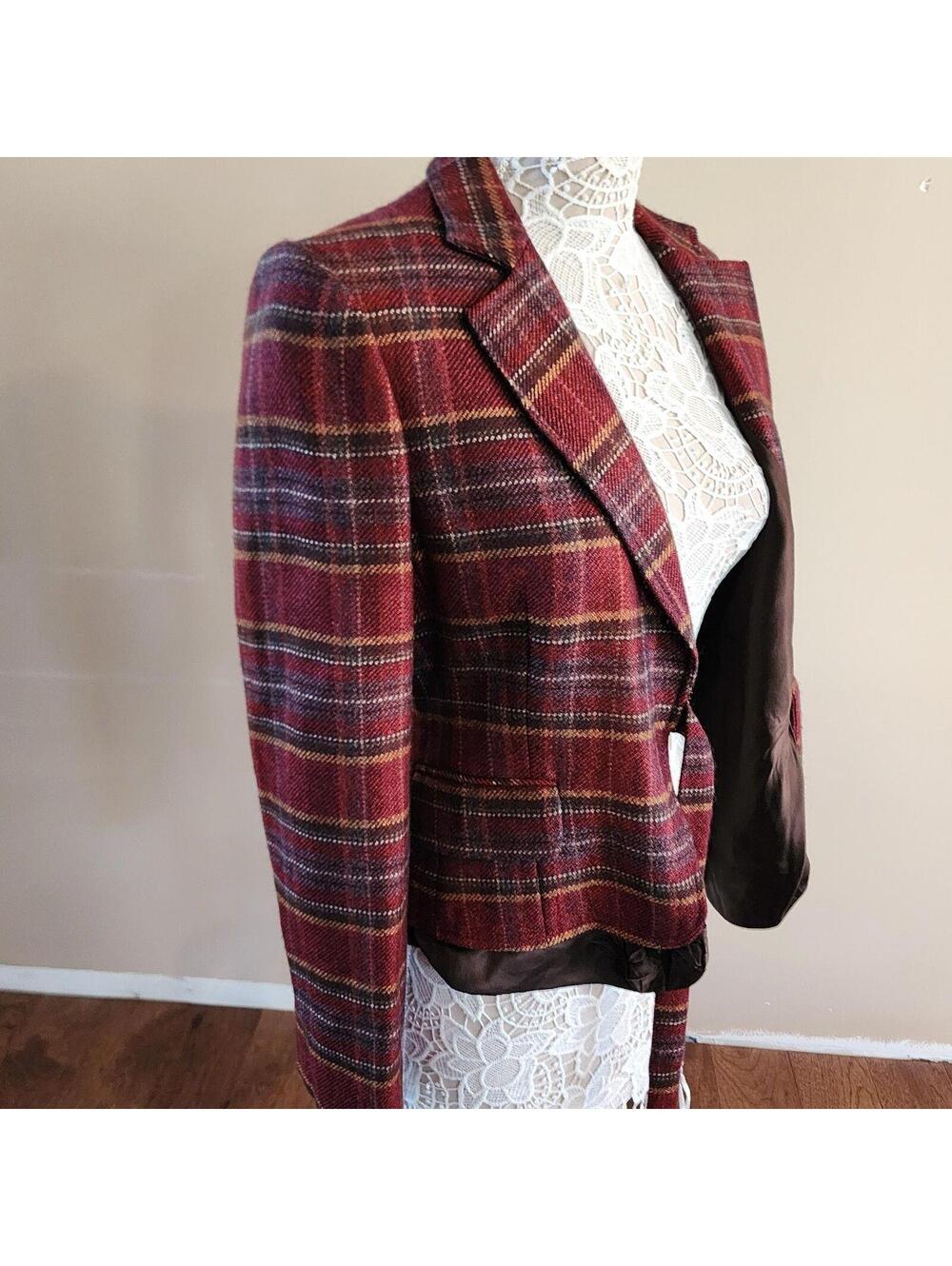 Flawless BCBGMaxazria Plaid unique quality Blazer jacket M